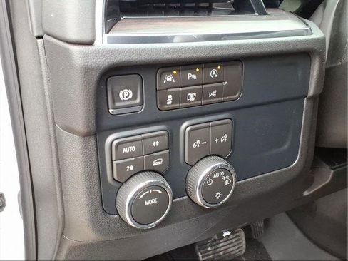 New 2026 Chevrolet Tahoe LS image 18