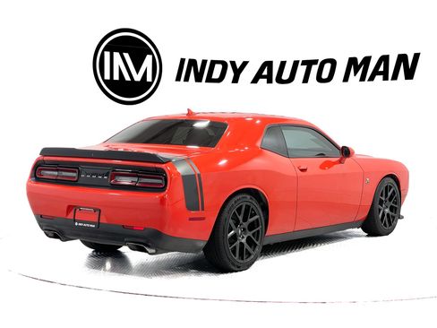 Used 2018 Dodge Challenger R/T Scat Pack RWD image 4