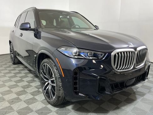 New 2026 BMW X5 xDrive40i w/ M Sport Package image 4