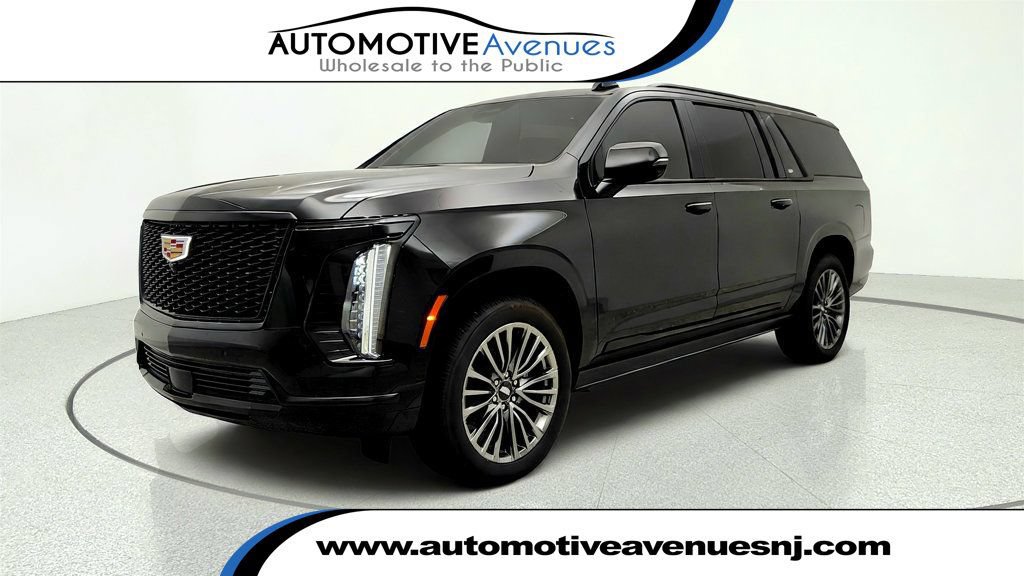 Used 2025 Cadillac Escalade ESV Sport Platinum AWD/4WD image 1