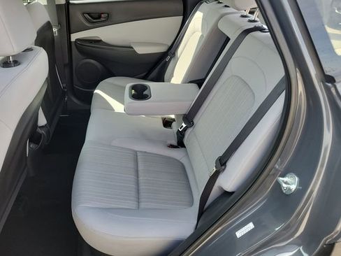 Used 2023 Hyundai Kona SEL FWD image 28