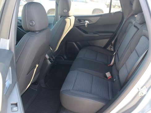 New 2026 Chevrolet Equinox LT image 10