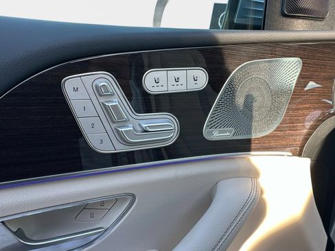 New 2026 Mercedes-Benz GLS 450 450 4MATIC SUV image 19