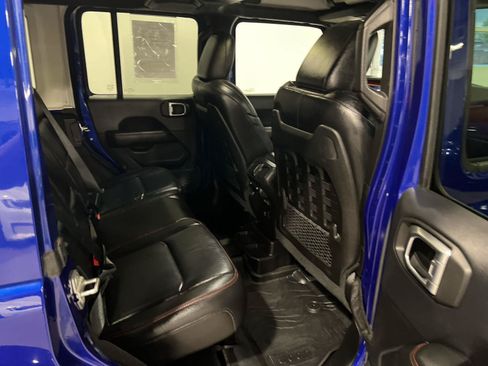 Used 2019 Jeep Wrangler Unlimited Rubicon AWD/4WD image 35