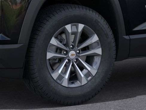 New 2026 Chevrolet Equinox LT w/ Convenience Package II FWD image 9