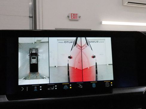 Used 2024 Chevrolet Silverado 2500 LT w/ Z71 Sport Edition image 21