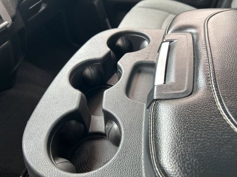 Used 2021 RAM 2500 Big Horn image 29