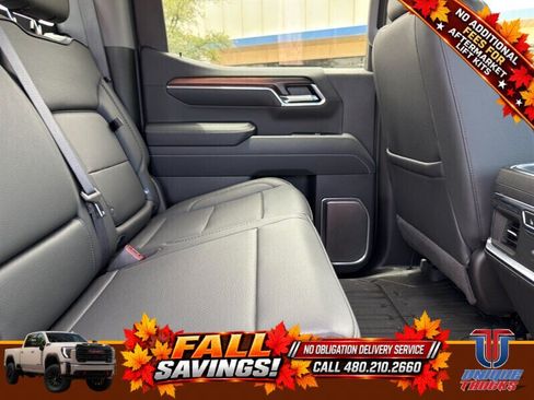 Used 2025 GMC Sierra 1500 Denali w/ Technology Package AWD/4WD image 26