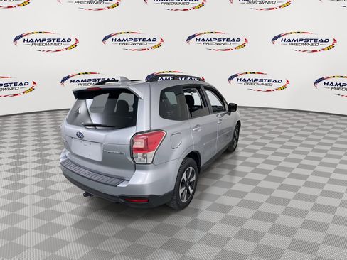 Used 2017 Subaru Forester 2.5i Premium image 8