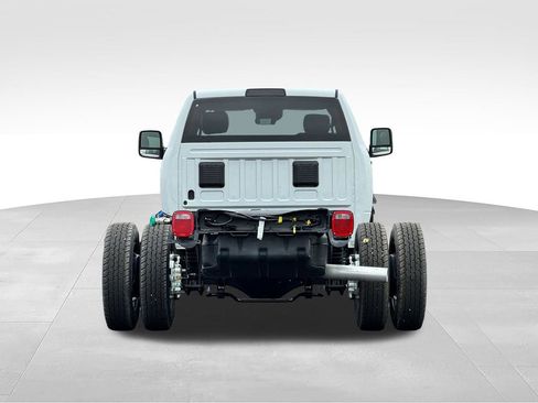 New 2026 RAM 5500 Tradesman AWD/4WD image 6