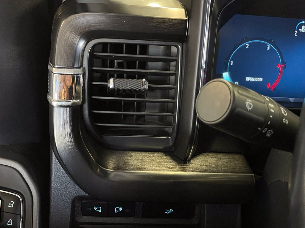 Used 2024 Ford F250 Lariat AWD/4WD image 14