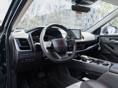 New 2026 Nissan Rogue SV AWD/4WD image 21