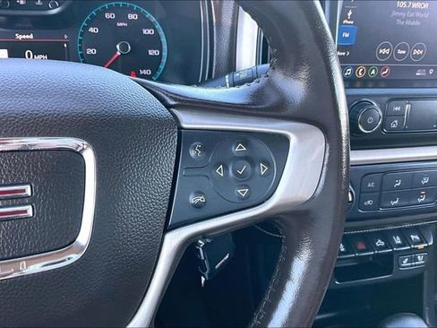 Used 2022 GMC Canyon Denali image 19