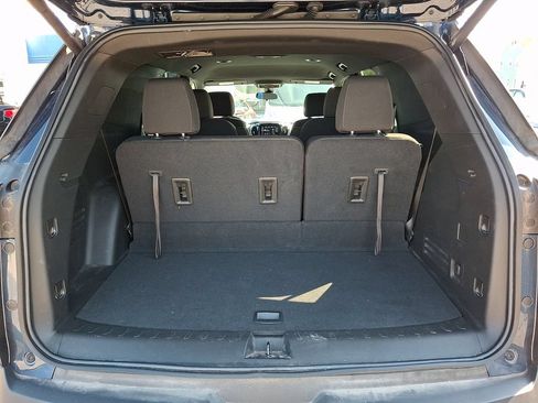 Used 2023 Chevrolet Traverse LT AWD/4WD image 27