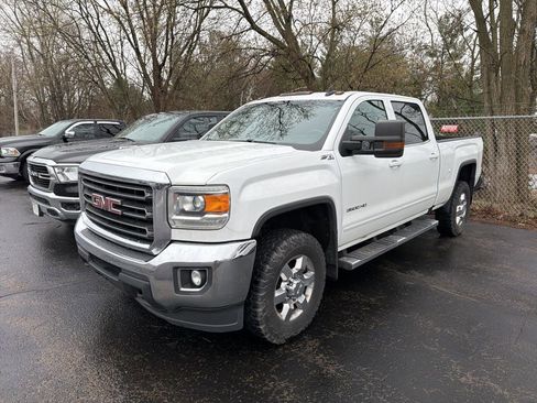 Used 2017 GMC Sierra 3500 SLE w/ SLE Fleet Preferred Package image 1