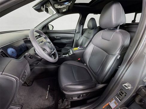 Used 2024 Hyundai Santa Cruz Night AWD/4WD image 11