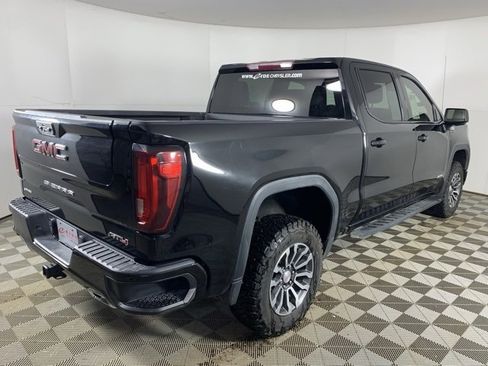Used 2022 GMC Sierra 1500 AT4 image 13