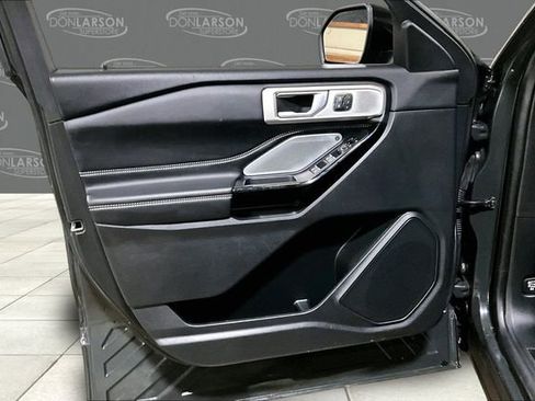Used 2022 Ford Explorer ST w/ Equipment Group 401A image 11