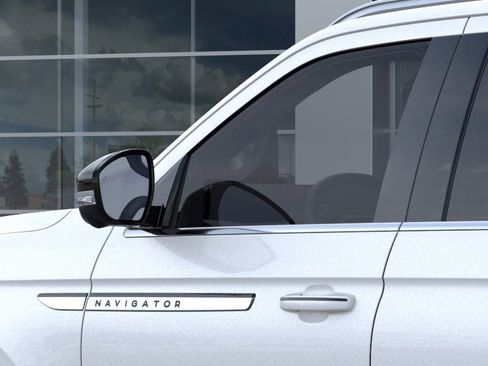 New 2026 Lincoln Navigator Reserve image 20