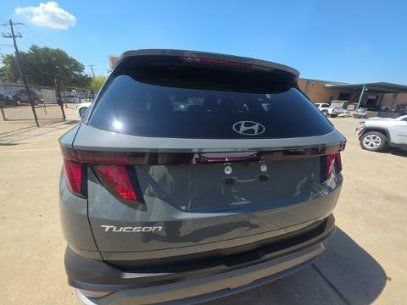 Used 2025 Hyundai Tucson SEL FWD image 19