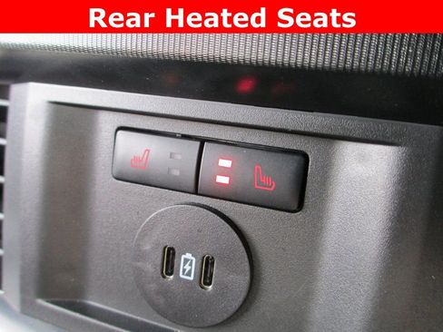 Used 2024 Ford F350 Platinum image 23