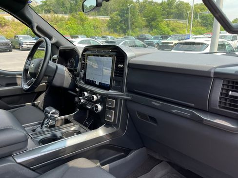 Used 2022 Ford F150 XLT w/ Equipment Group 302A High image 8