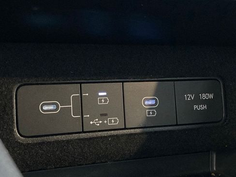 Used 2025 Hyundai Sonata SEL FWD image 23
