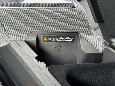 New 2027 Cadillac Optiq Luxury w/ LPO, Floor Liner Package AWD/4WD image 23