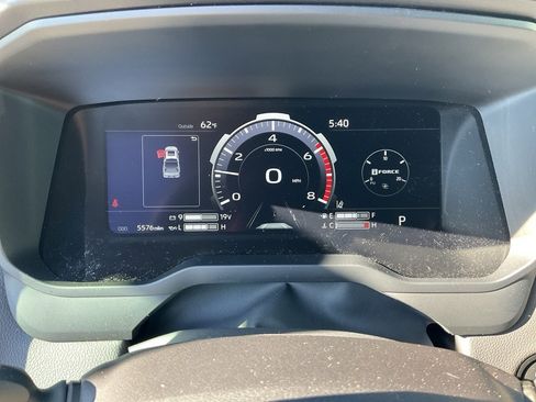 Used 2025 Toyota Tundra Limited image 9