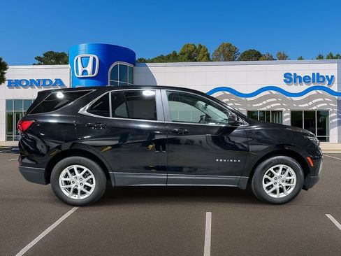Used 2024 Chevrolet Equinox LT image 9