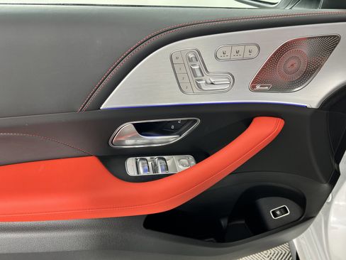 New 2025 Mercedes-Benz GLE 63 AMG S image 19