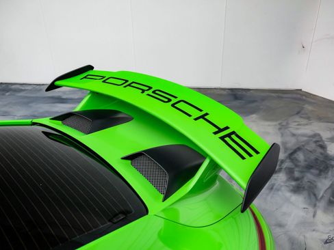 Used 2018 Porsche 911 GT3 image 33
