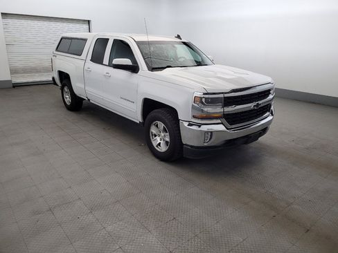 Used 2018 Chevrolet Silverado 1500 LT w/ All Star Edition AWD/4WD image 13