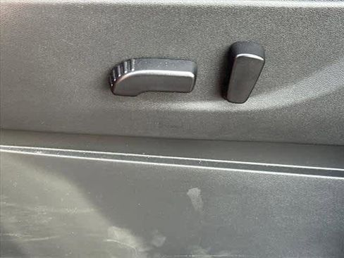 Used 2024 Nissan Frontier Pro-X w/ Pro Convenience Package image 17