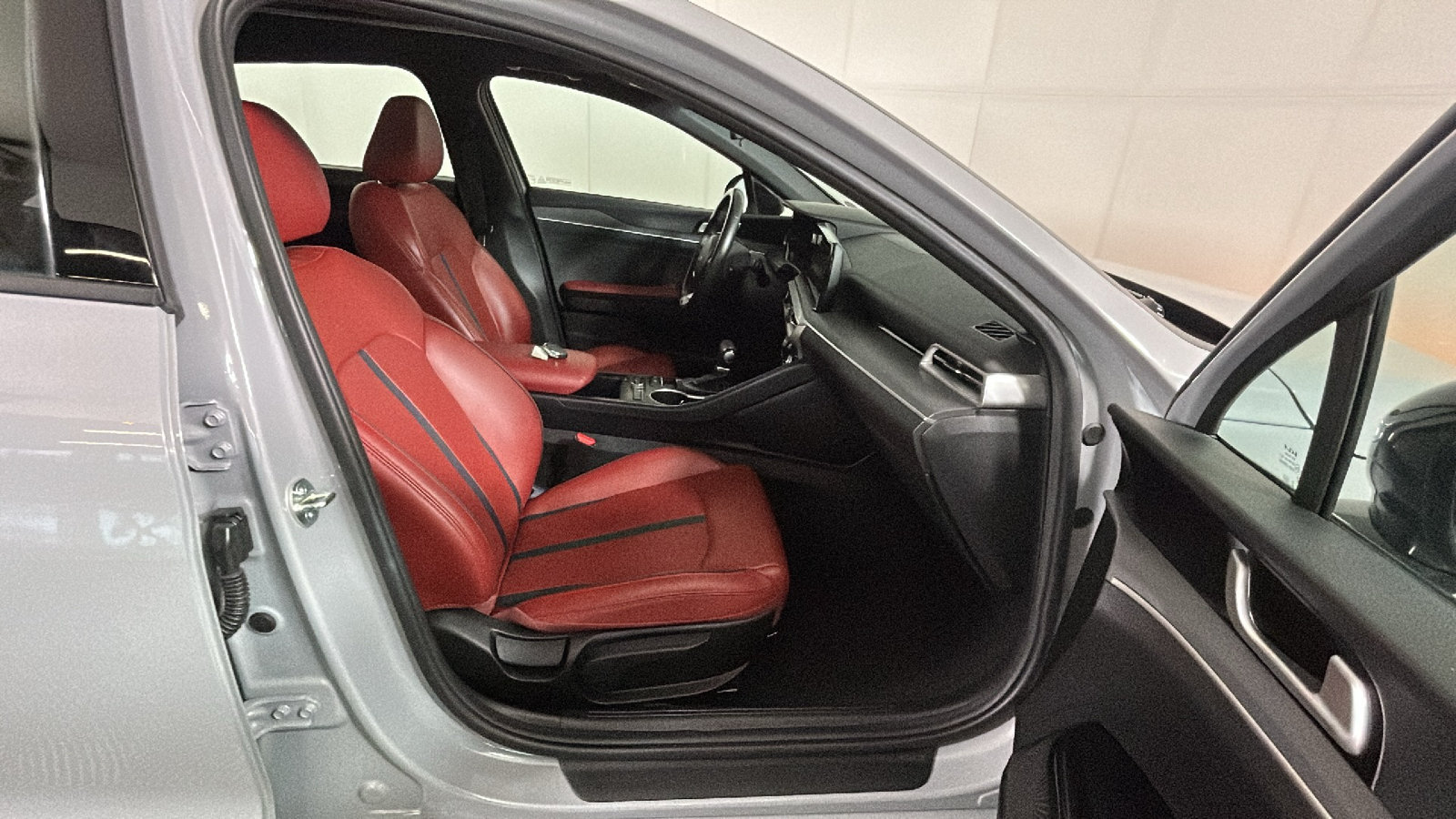 Used 2023 Kia K5 GT-Line FWD image 37