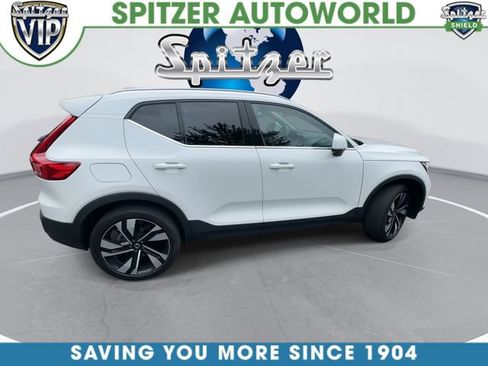 Used 2024 Volvo XC40 B5 Plus w/ Climate Package AWD/4WD image 10