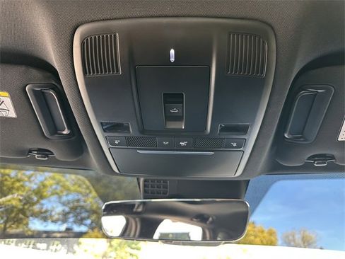 Used 2024 MAZDA CX-5 Signature image 38