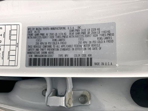 Used 2025 MAZDA CX-50 AWD 2.5 Hybrid w/ Premium Pkg image 37