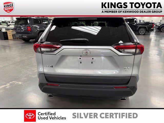 Used 2019 Toyota RAV4 XLE Premium w/ Advanced Technology Package AWD/4WD image 11