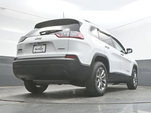 Used 2020 Jeep Cherokee Latitude Plus image 35