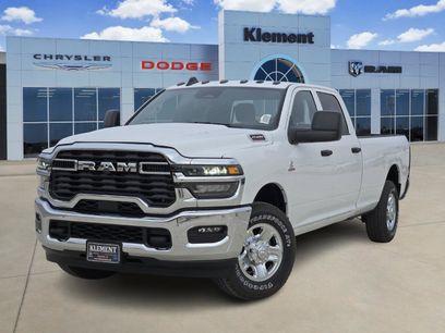 New 2026 RAM 2500 Tradesman w/ Chrome Appearance Group