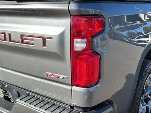 Used 2021 Chevrolet Silverado 1500 RST w/ Z71 Off-Road Package image 37