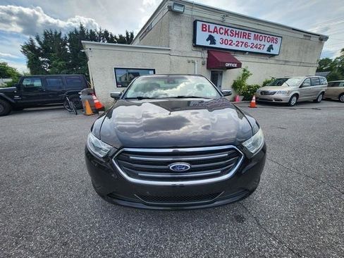 Used 2013 Ford Taurus Limited FWD image 2