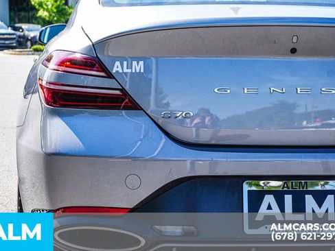 Used 2025 Genesis G70 2.5T RWD image 13