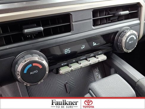 Certified 2025 Toyota Tacoma TRD Off-Road image 15