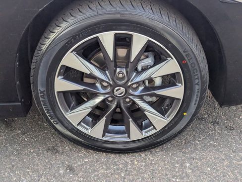 Used 2017 Nissan Sentra SR image 10