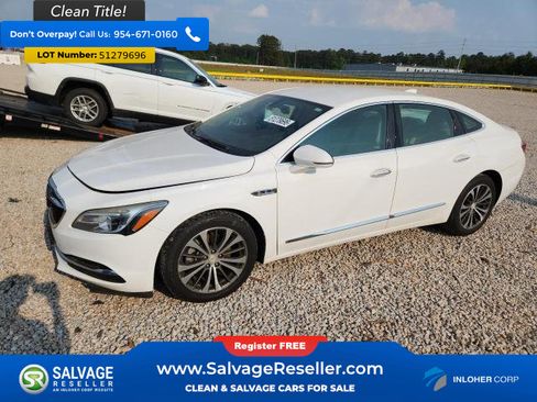Used 2017 Buick LaCrosse Essence FWD image 1