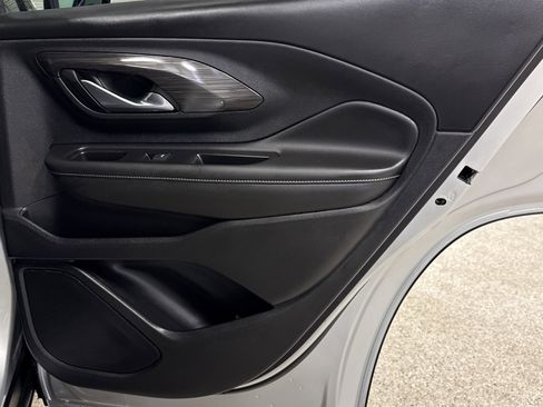 Used 2022 GMC Terrain SLT w/ Infotainment Package II image 20