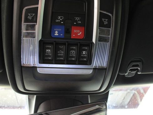 Used 2022 RAM 1500 Big Horn AWD/4WD image 29