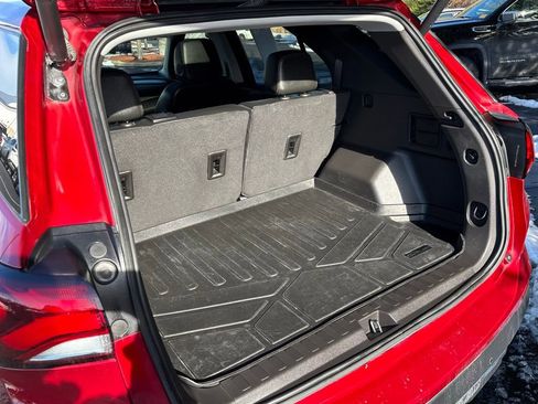 Used 2024 Chevrolet Equinox Premier image 21